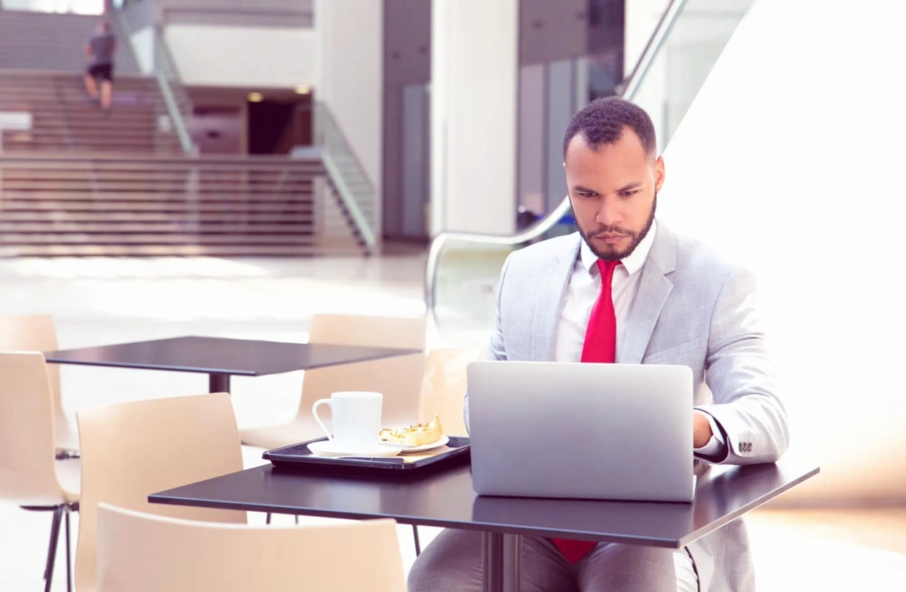 Análisis de backlinks y autoridad de dominio